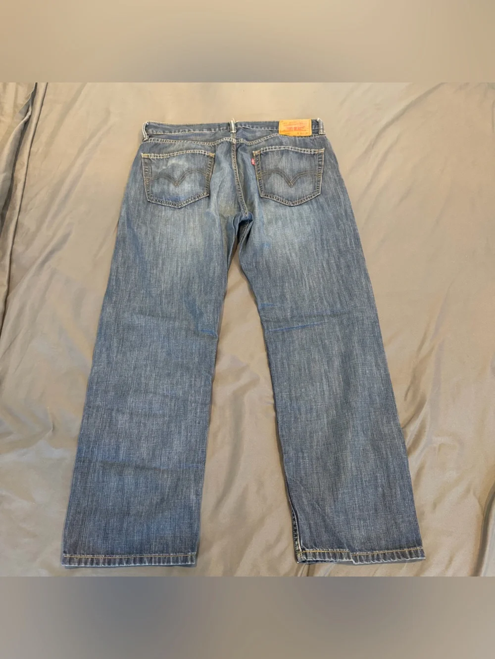 vintage Levi's 505 Straight Leg Jeans Men's 34x30 Blue denim fade Y2K